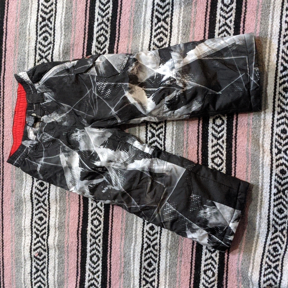 Kids snow pants